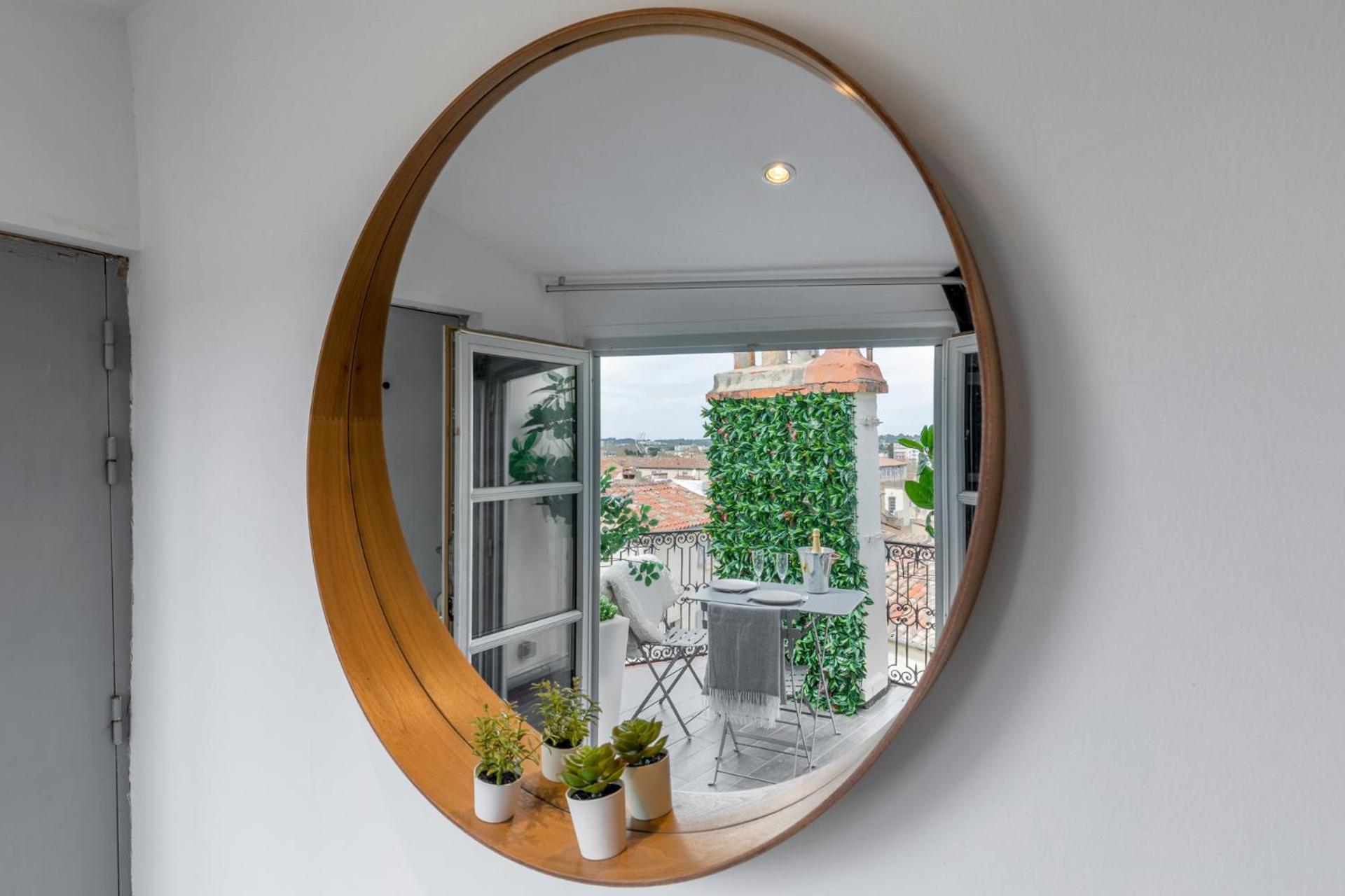 La Terrasse, Vue Sur Les Toits De Montpellier Lejlighed Eksteriør billede